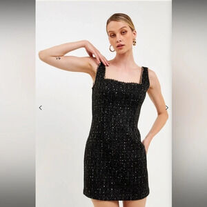 Endless rose chain tweed dress
